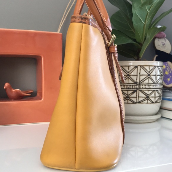 Courreges vintage top handle bag 💼 - Picture 3 of 16